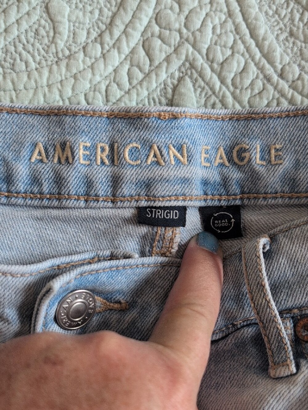 American Eagle Outfitters Pale Blue Distressed Denim Shorts - Picture 2 of 9